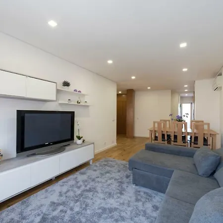 Lovelystay Matosinhos Beach By Metro Station *
