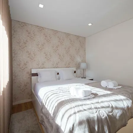 Lovelystay Matosinhos Beach By Metro Station 马托西纽什