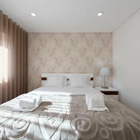 Lovelystay Matosinhos Beach By Metro Station *