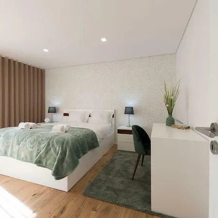 Lovelystay Matosinhos Beach By Metro Station 公寓
